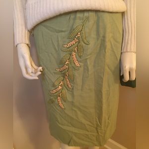 embroidered CORN/WHEAT?!? Nature skirt